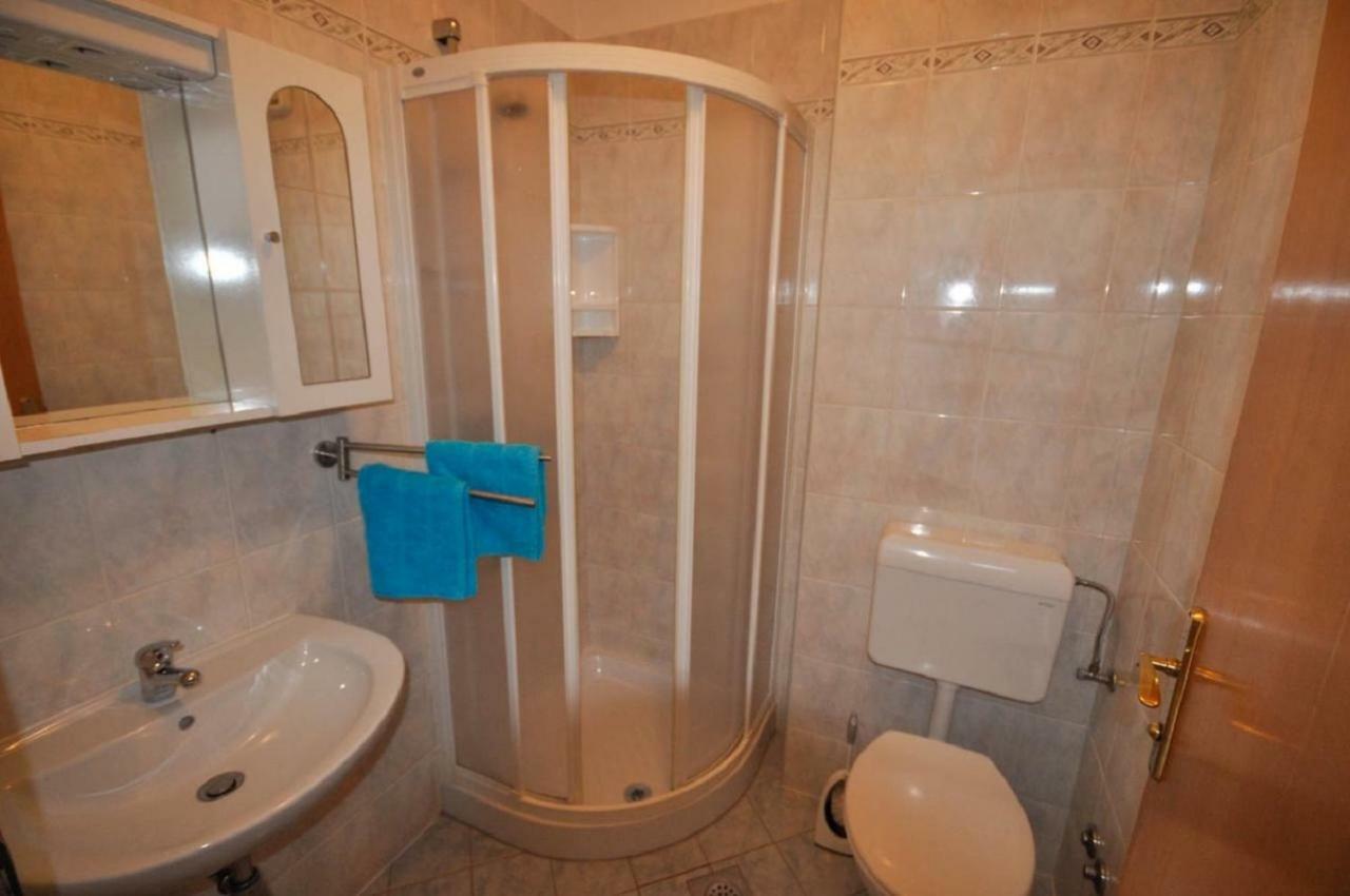 Ana M Apartments Novigrad Istria Kültér fotó