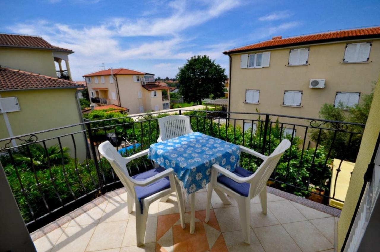 Ana M Apartments Novigrad Istria Kültér fotó